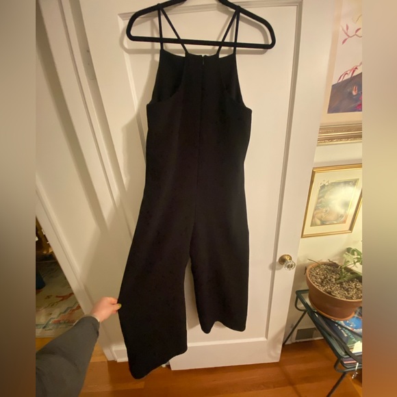 NOMIA, Cropped, Wide Leg, Strap Jumpsuit with Side Pockets. Size 6. - Picture 2 of 11